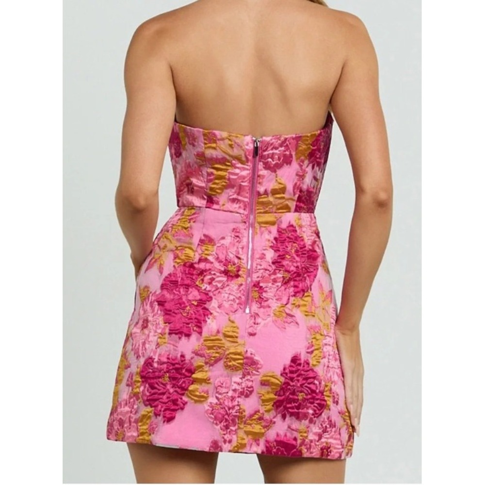 Showpo Brailey Mini Dress Size 2 Pink NEW Floral Jacquard Strapless Cocktail - Picture 2 of 14